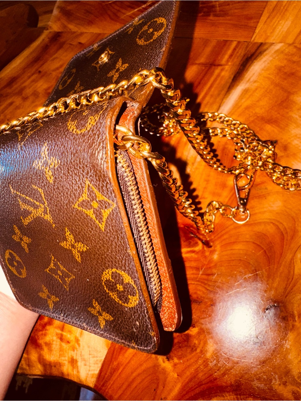 Louis Vuitton vintage compact, wallet, monogram brown, 2002 with unbranded chain - Picture 12 of 17